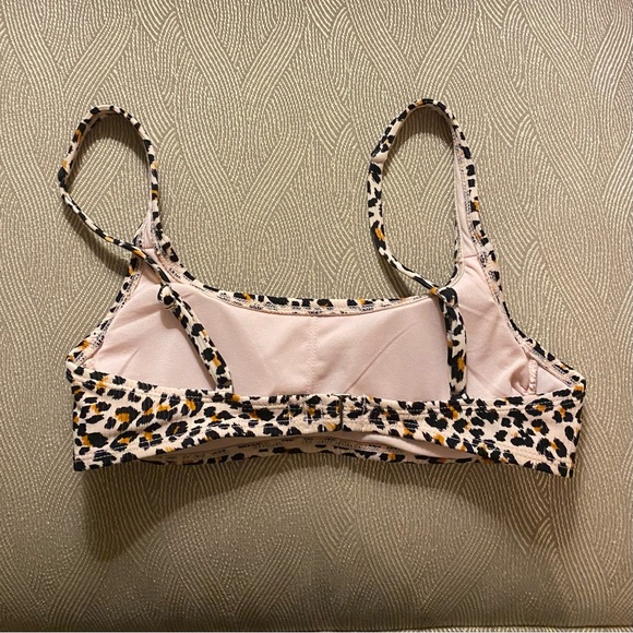 Xilaration leopard print bikini top - Picture 2 of 3